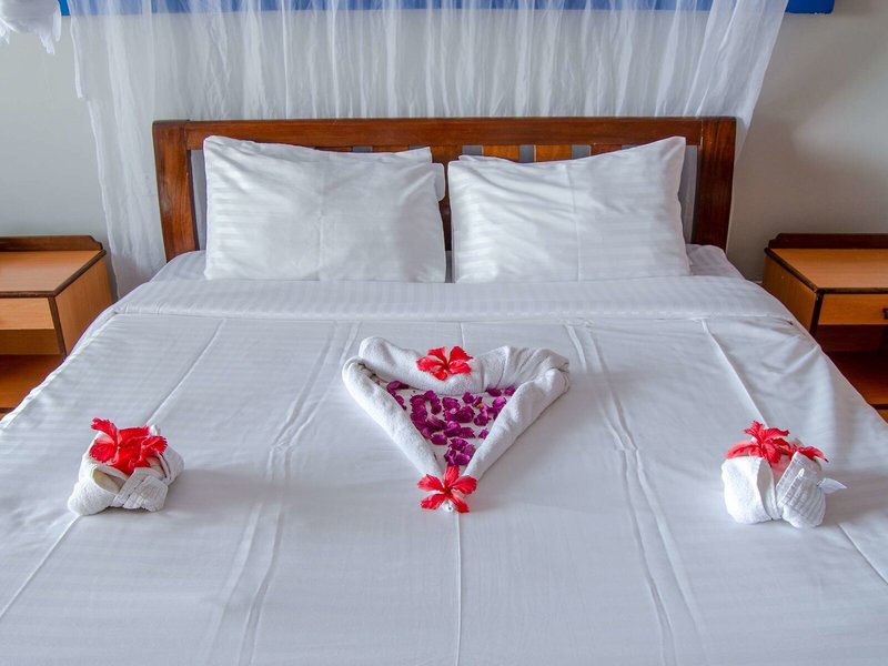 Sai Rock Beach Hotel & Spa 36