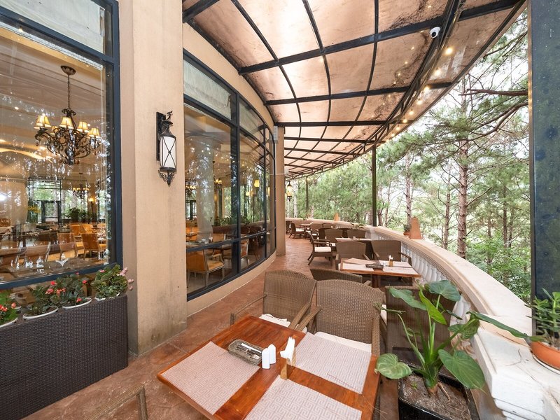 Dalat Edensee Lake Resort & Spa 22