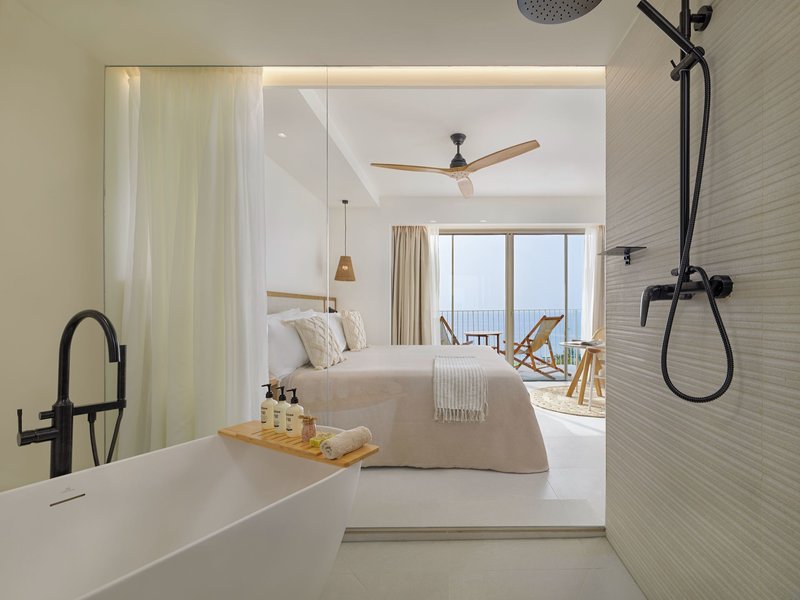 Melia Tamarindos 19 - Bathroom Example