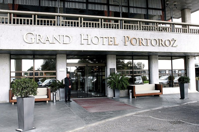 Grand Hotel Portoroz - LifeClass Hotels & Spa 2