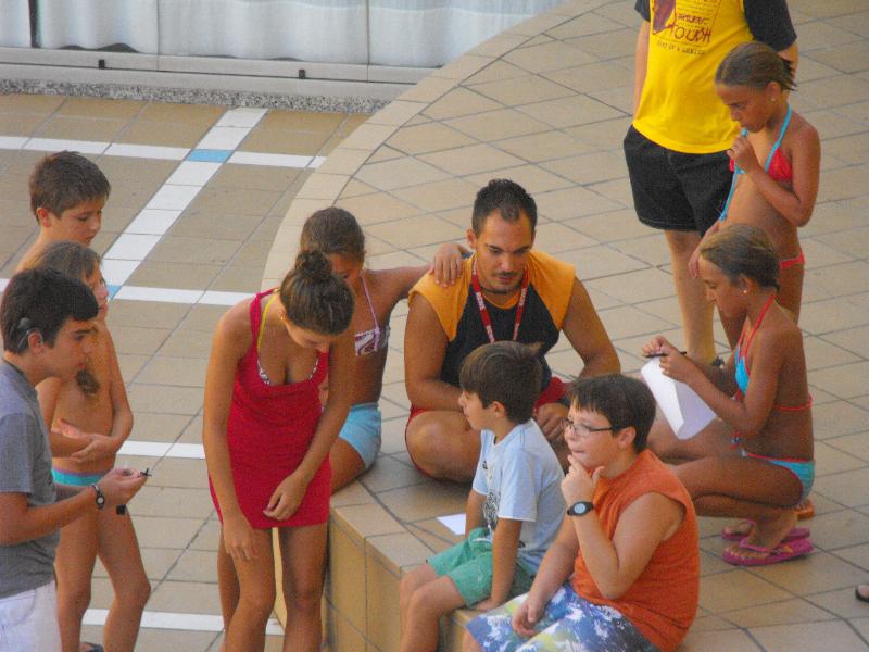 Neptuno 3 - People