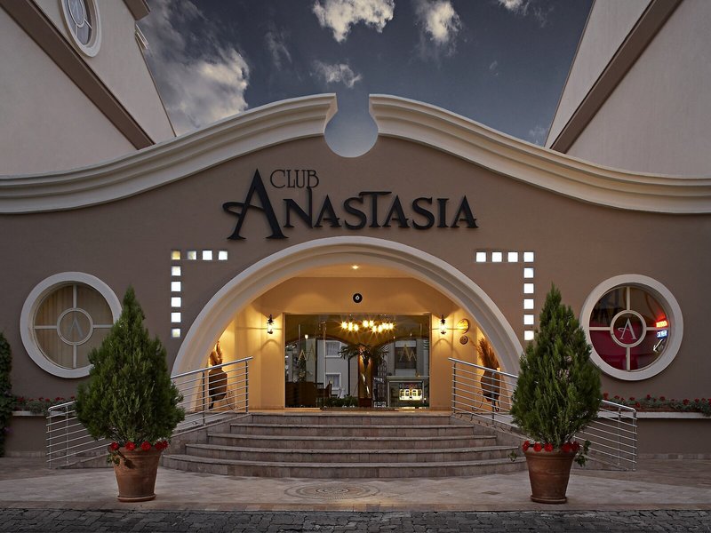Club Anastasia 1