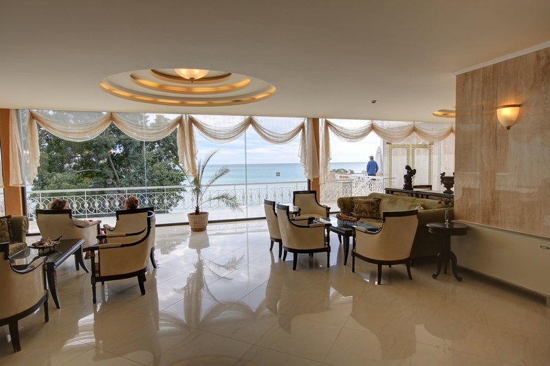 The Palace Hotel 10