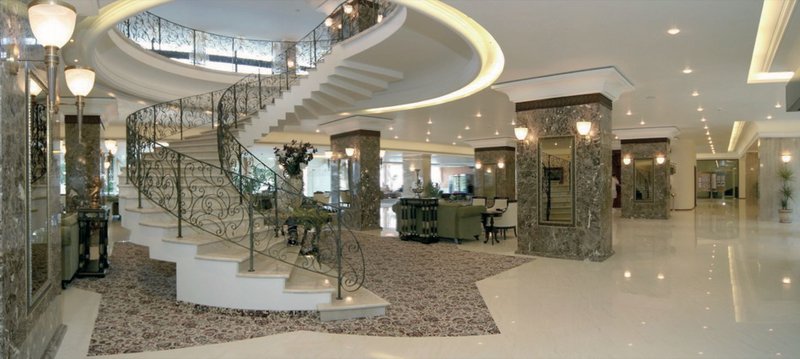 The Palace Hotel 21