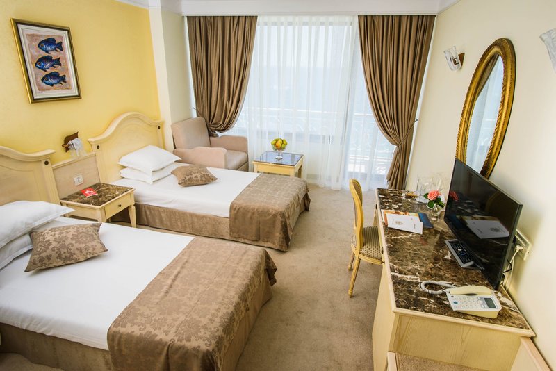 The Palace Hotel 26