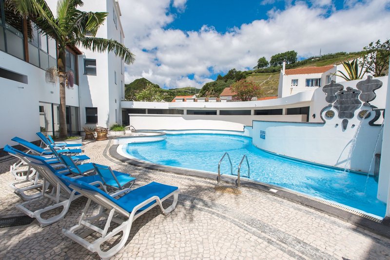 Do Mar 5 - Outdoor Pool