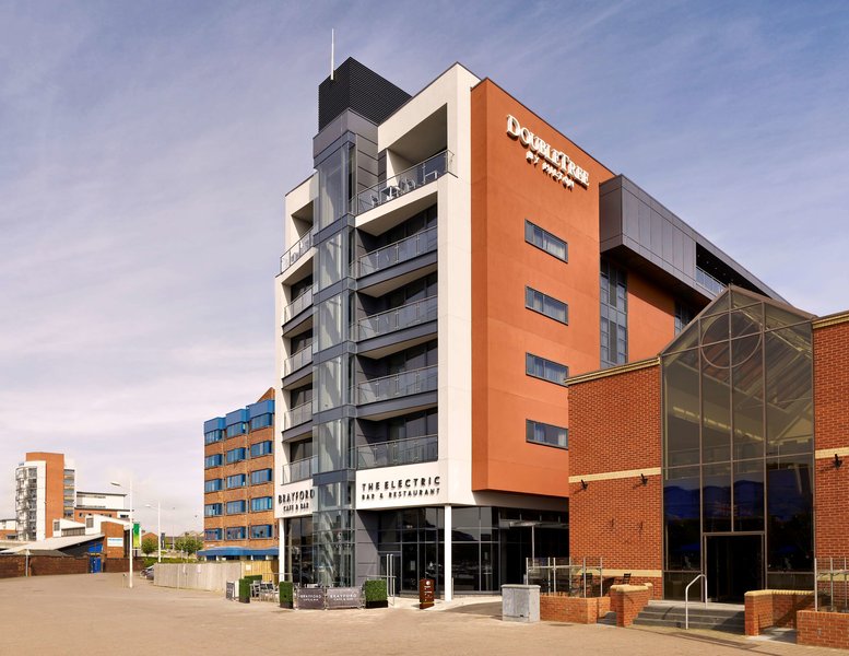 DoubleTree by Hilton Hotel Lincoln 1