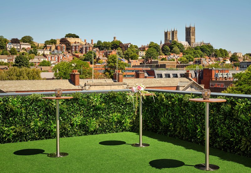 DoubleTree by Hilton Hotel Lincoln 4