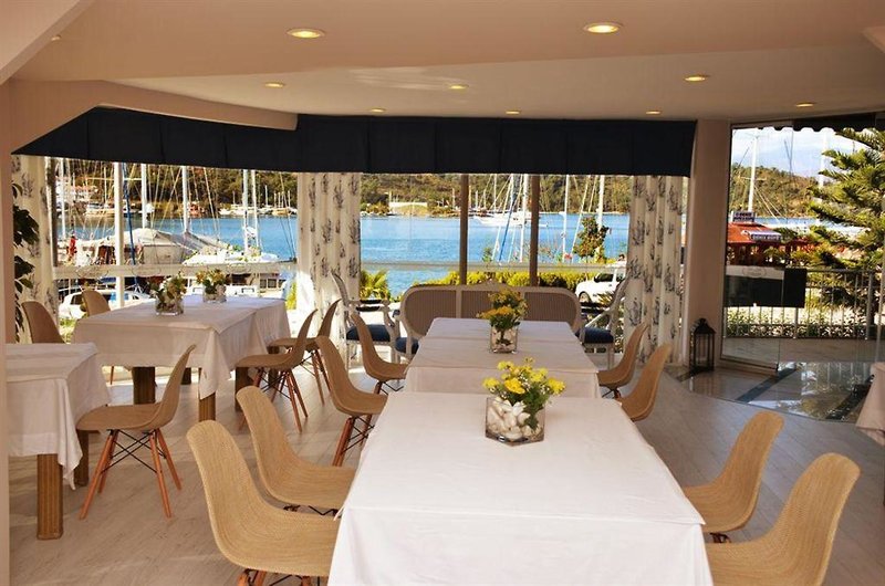 Grand Ata Park Hotel 1