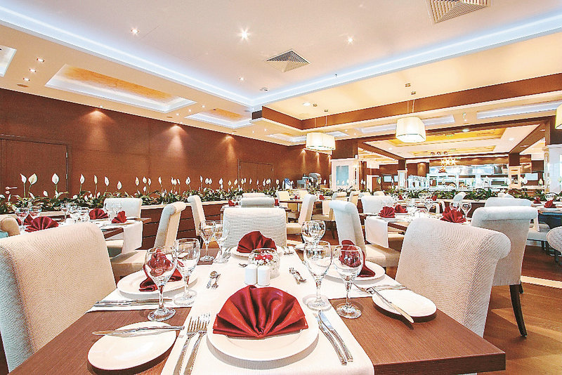 International Hotel Casino & Tower Suites 7