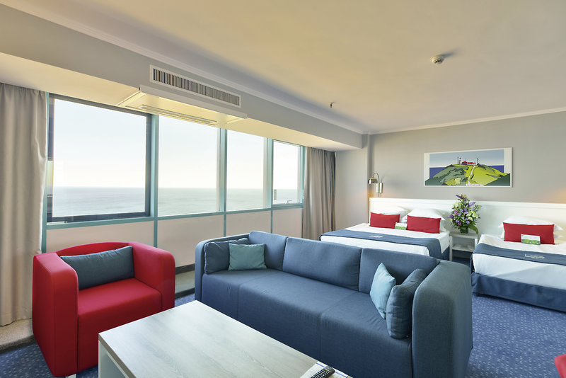 International Hotel Casino & Tower Suites 15