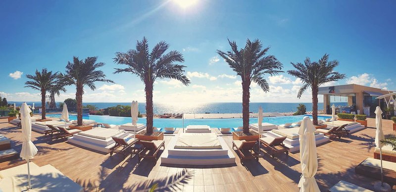 International Casino & Tower Suites 4