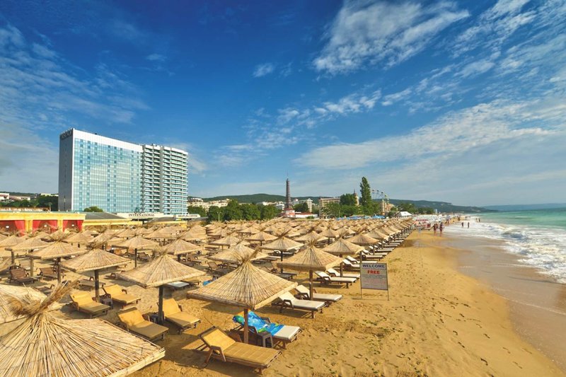 International Casino & Tower Suites 16