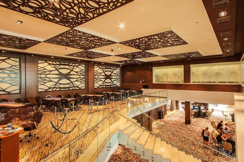 International Casino & Tower Suites 19