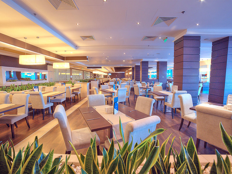 International Casino & Tower Suites 4