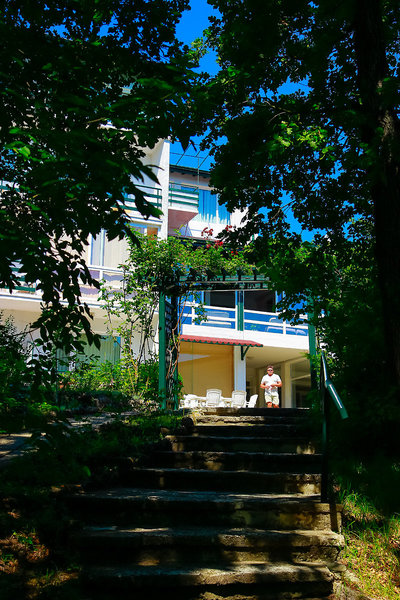 Kini Park 19 - Exterior