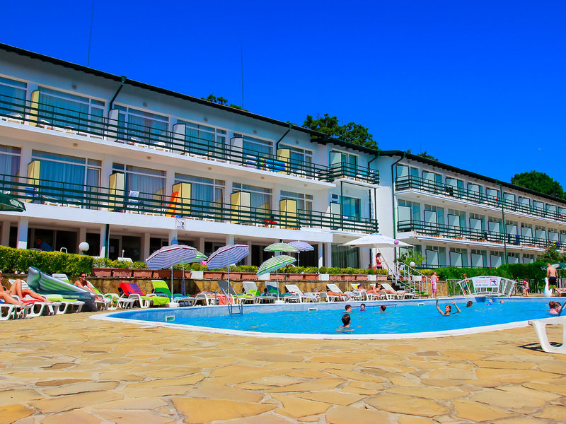 Kini Park 24 - Outdoor Pool