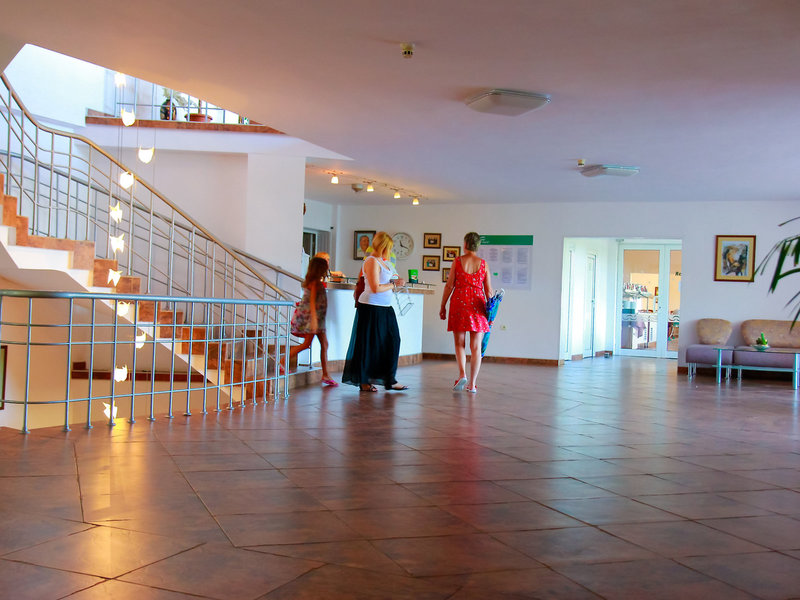 Kini Park 44 - Lounge / Lobby