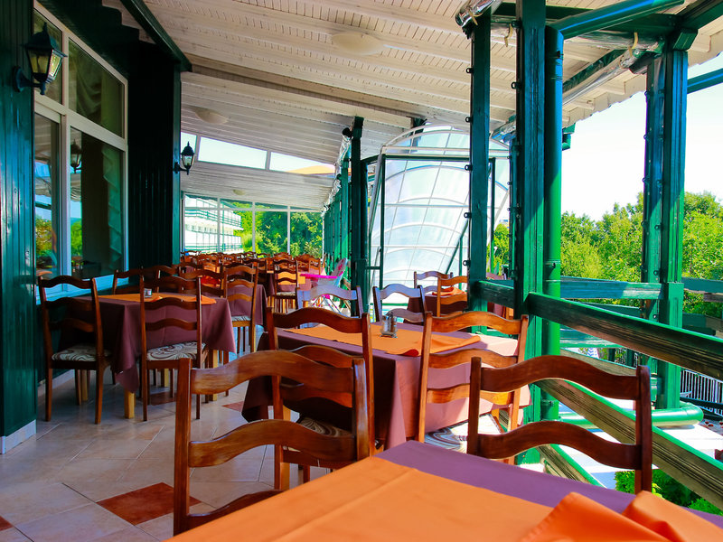Kini Park 47 - Restaurant