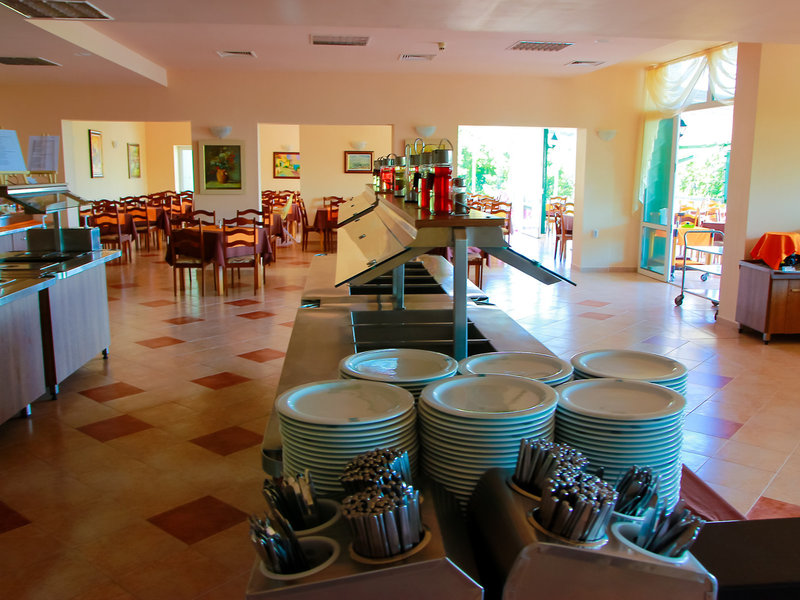 Kini Park 49 - Restaurant