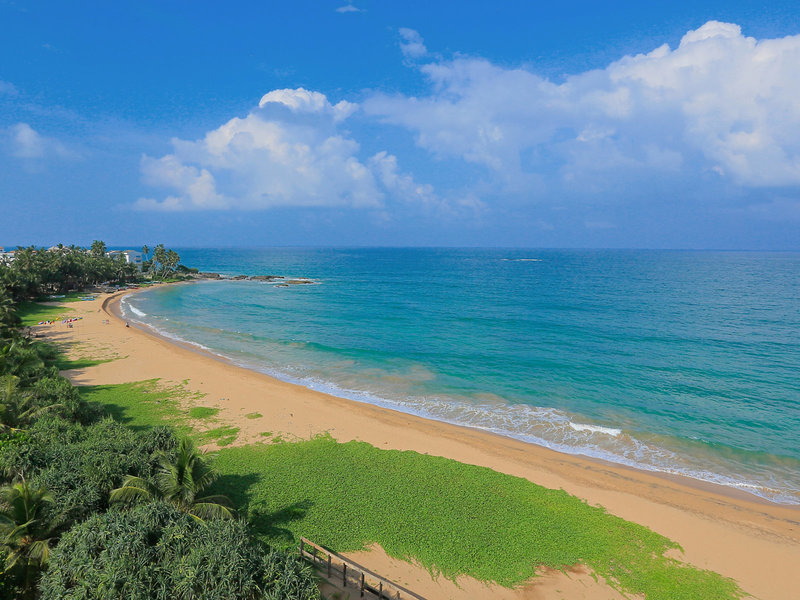 Pandanus Beach Resort 4