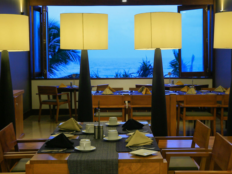 Pandanus Beach Resort 20