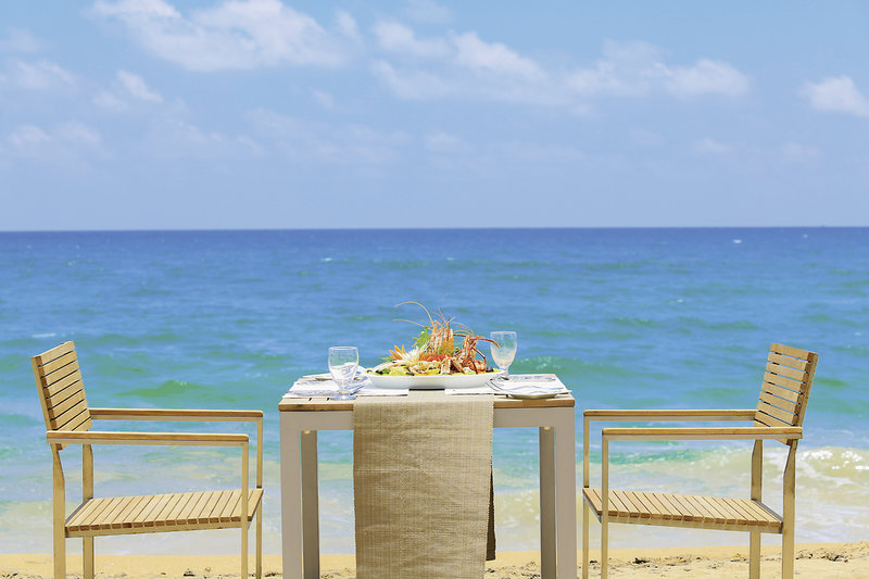 Pandanus Beach Resort & Spa 13