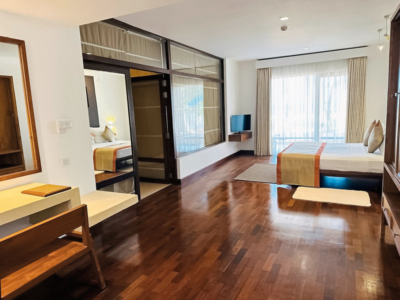 Pandanus Beach Resort & Spa 22