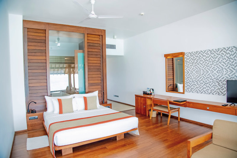 Pandanus Beach Resort & Spa 25