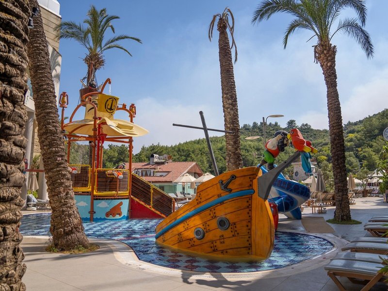 Grand Cettia Hotel 18