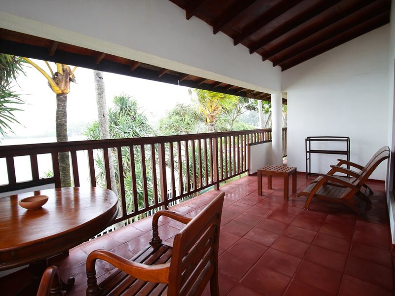 Dickwella Resort & Spa 18