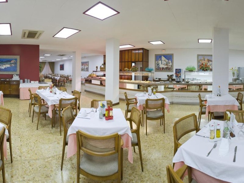 Hotel Tropical Ibiza 18