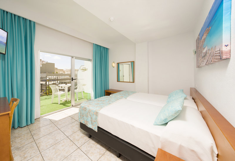 Hotel Tropical Ibiza 14