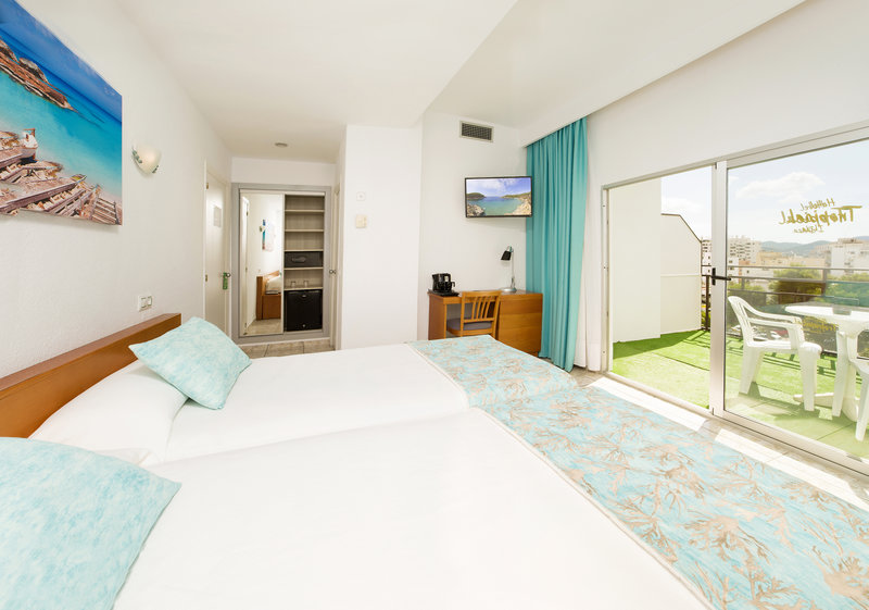 Hotel Tropical Ibiza 13