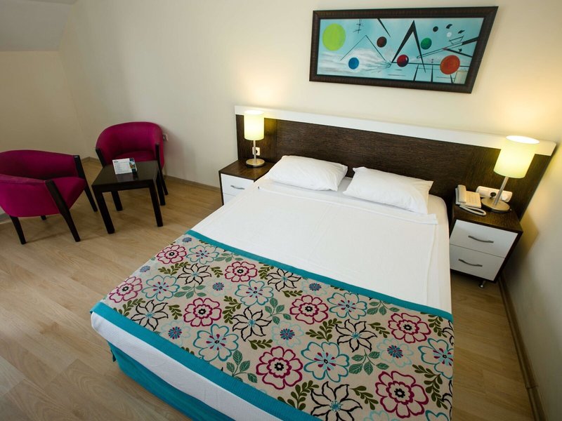 Dosi Hotel 12