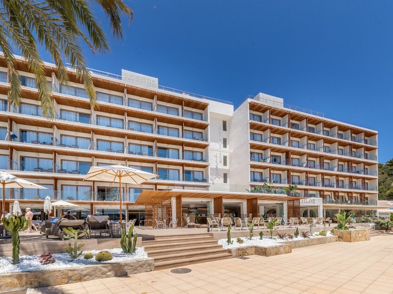 Grupotel Cala San Vicente 14