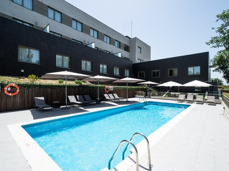Hotel The Site by BlueBay Sant Cugat 7 - Outdoor Pool