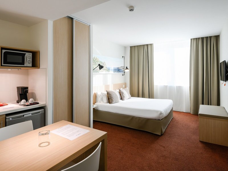 Hotel The Site by BlueBay Sant Cugat 27 - Room Example