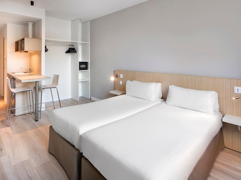Hotel The Site by BlueBay Sant Cugat 42 - Room Example
