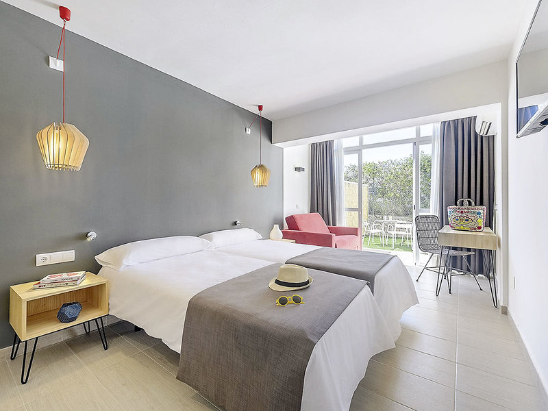 Vibra Cala Tarida 10