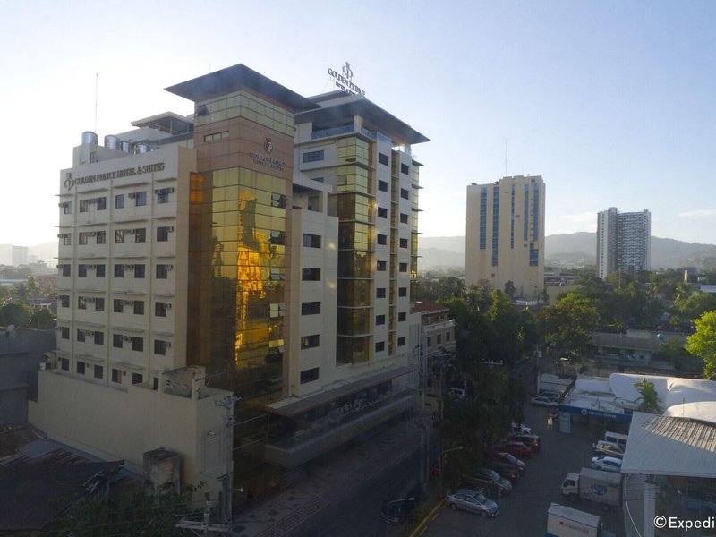Elizabeth Cebu 1