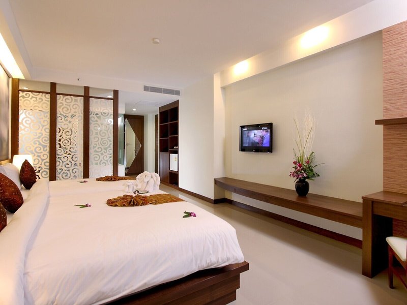 A2 Pool Resort Phuket 22