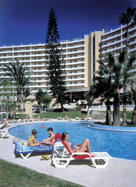 Hotel Benidorm East by Pierre & Vacances 2