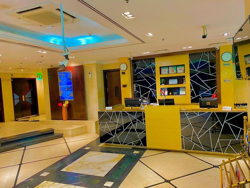 EWA Dubai Deira Hotel 8