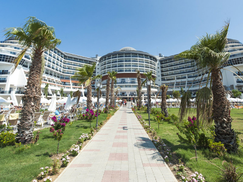 Sea Planet Resort & Spa 1