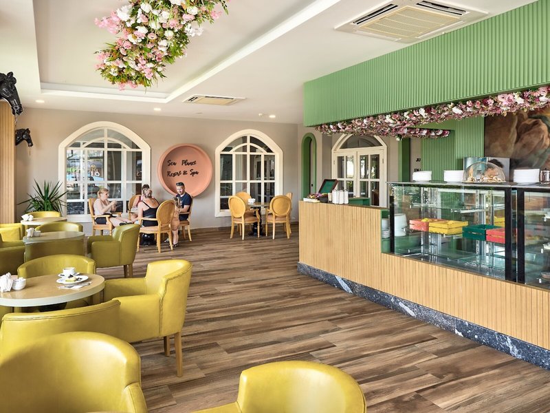 Sea Planet Resort & Spa 44