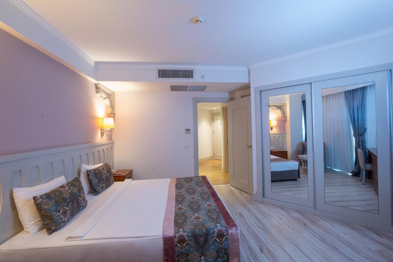 Side Crown Serenity 35