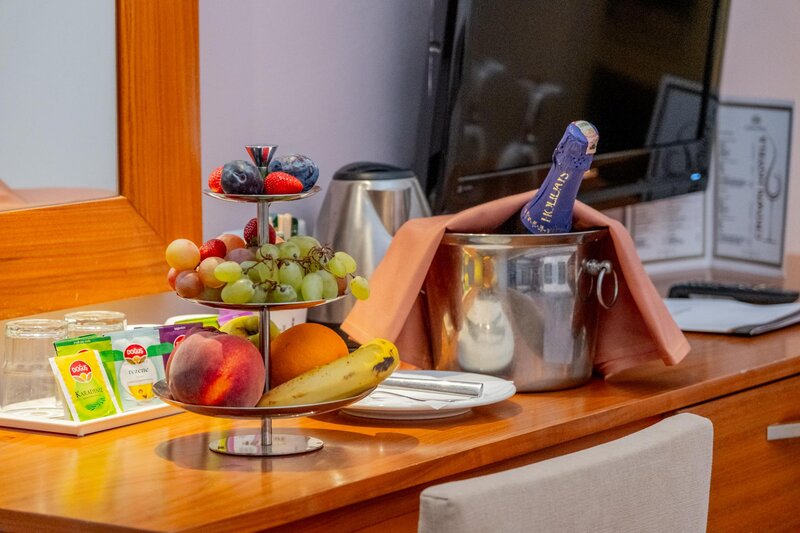 Side Crown Serenity 89