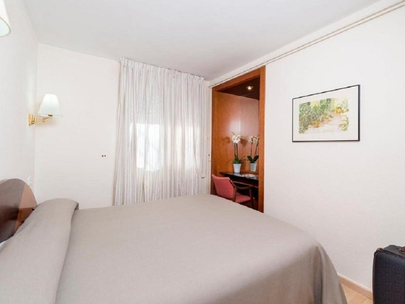 Apartments Guitart 17