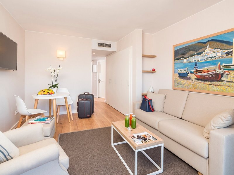 Apartments Guitart 23